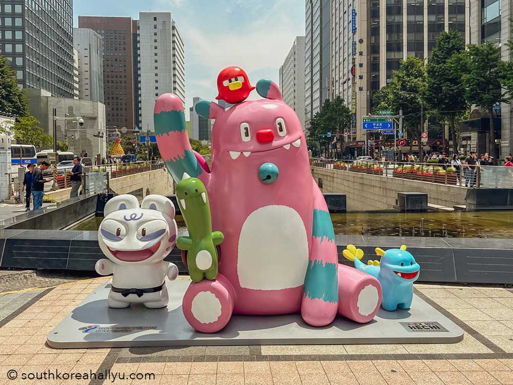 "Đế chế" Mascot: Khi những "Đại sứ không lời" xoay chuyển dòng khách du lịch